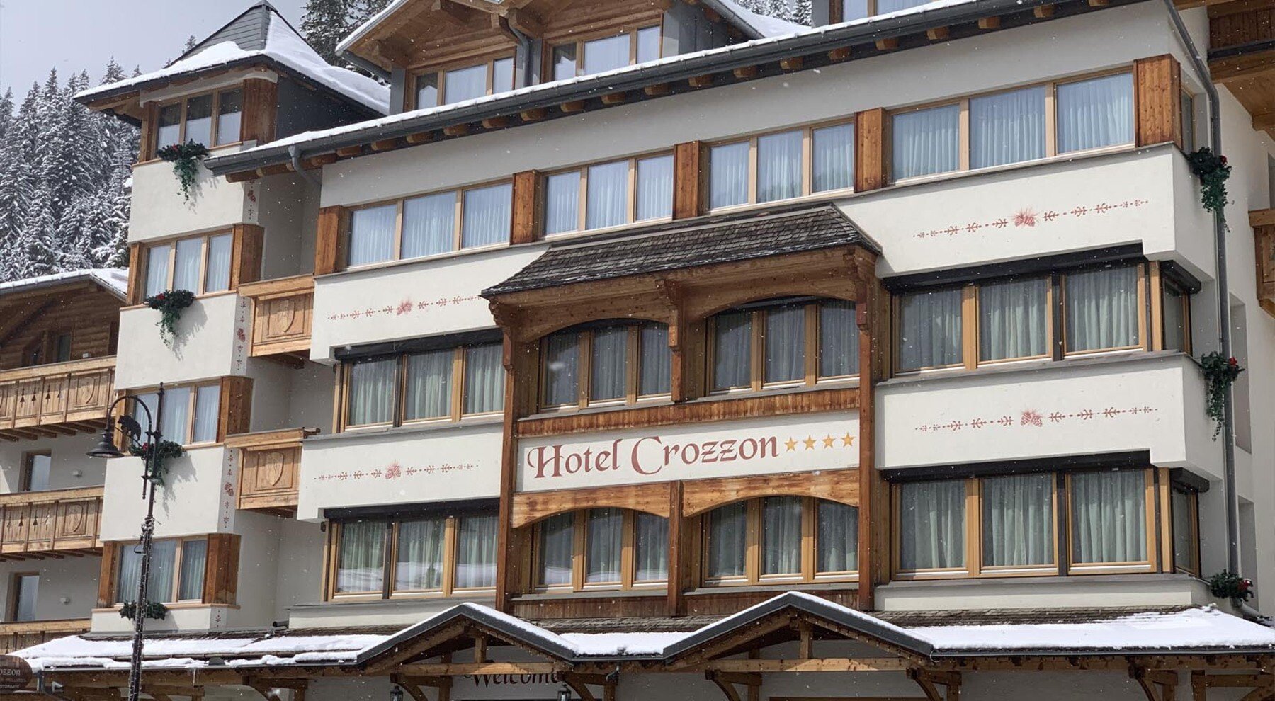 Hotel Crozzon Hotel Exterior