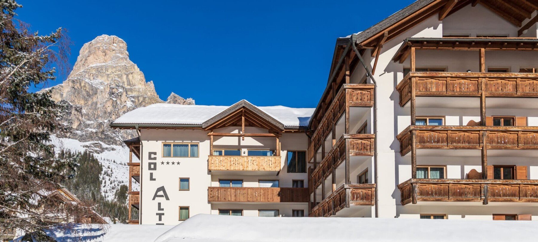 Hotel Col Alto Exterior