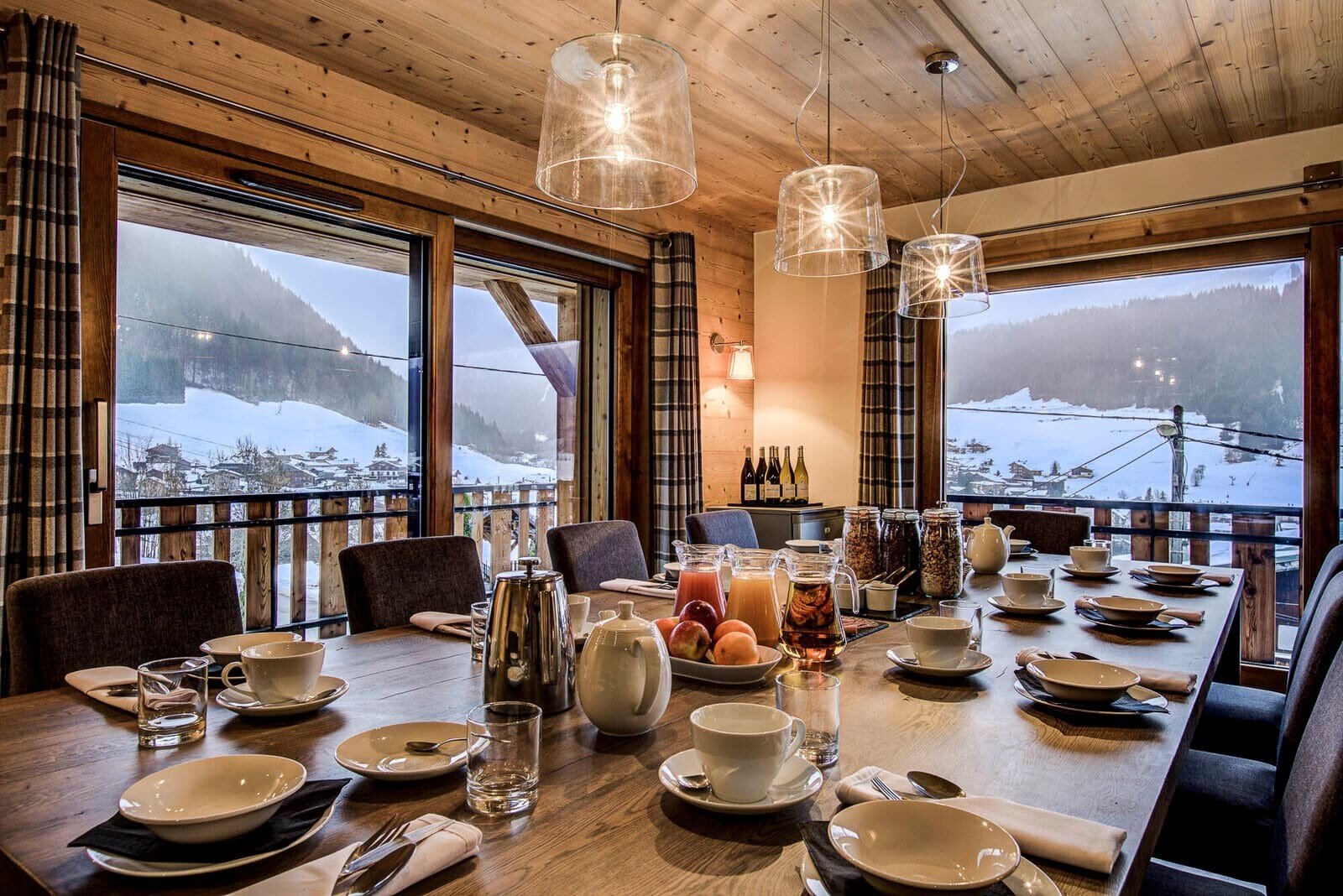 Chalet Les Pierrys Dining room