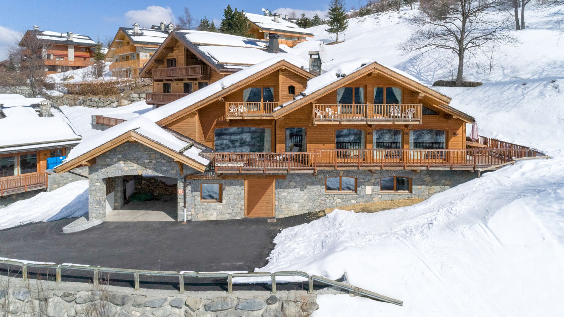 Chalet Infusion Exterior
