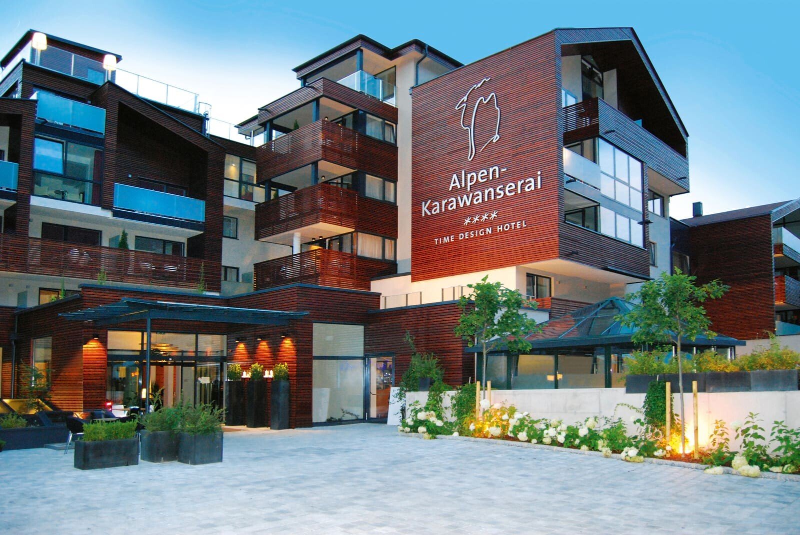 Exterior Hotel Alpen-Karawanserai