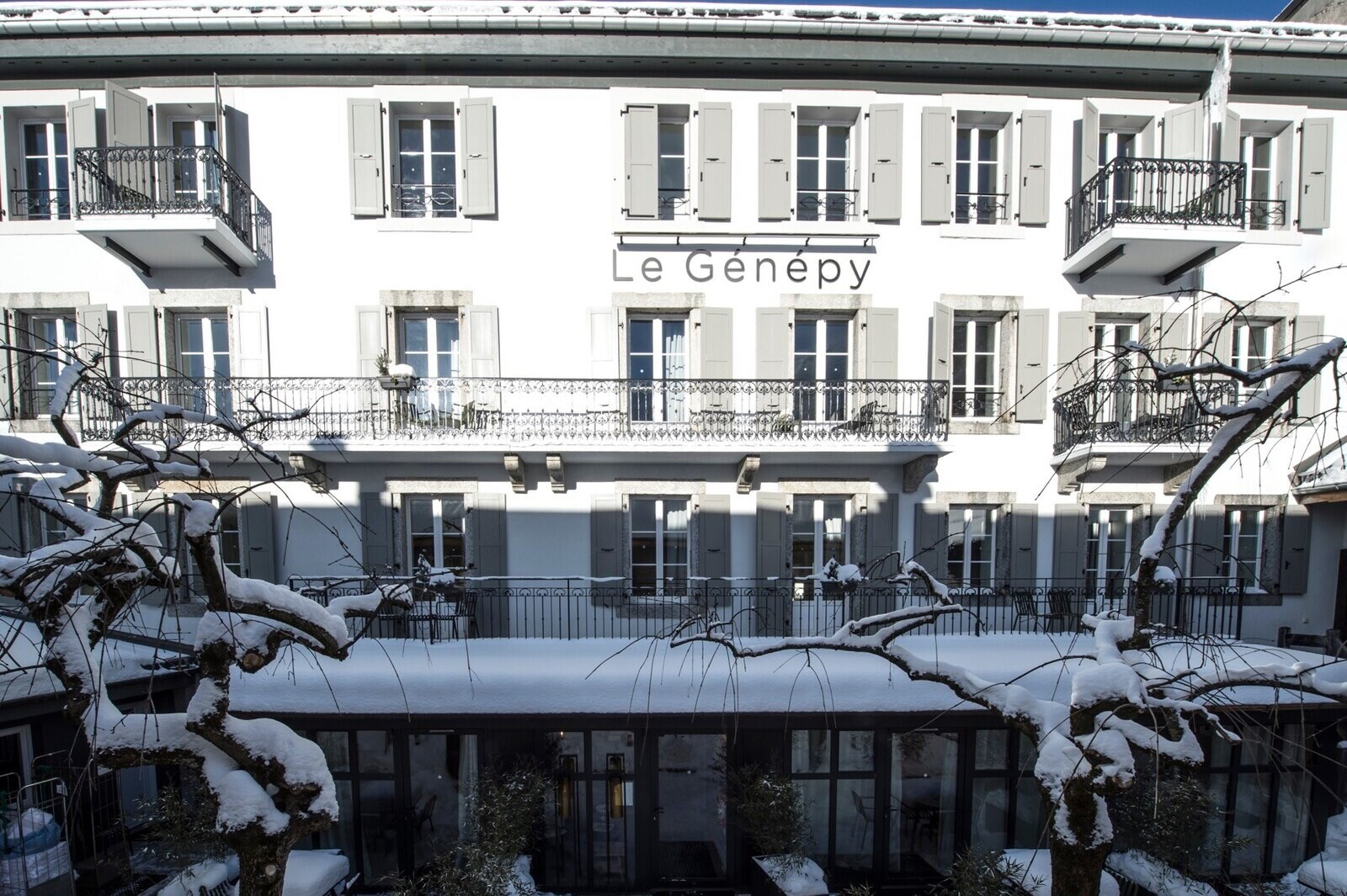 Apart'Hotel Le Genepy Exterior