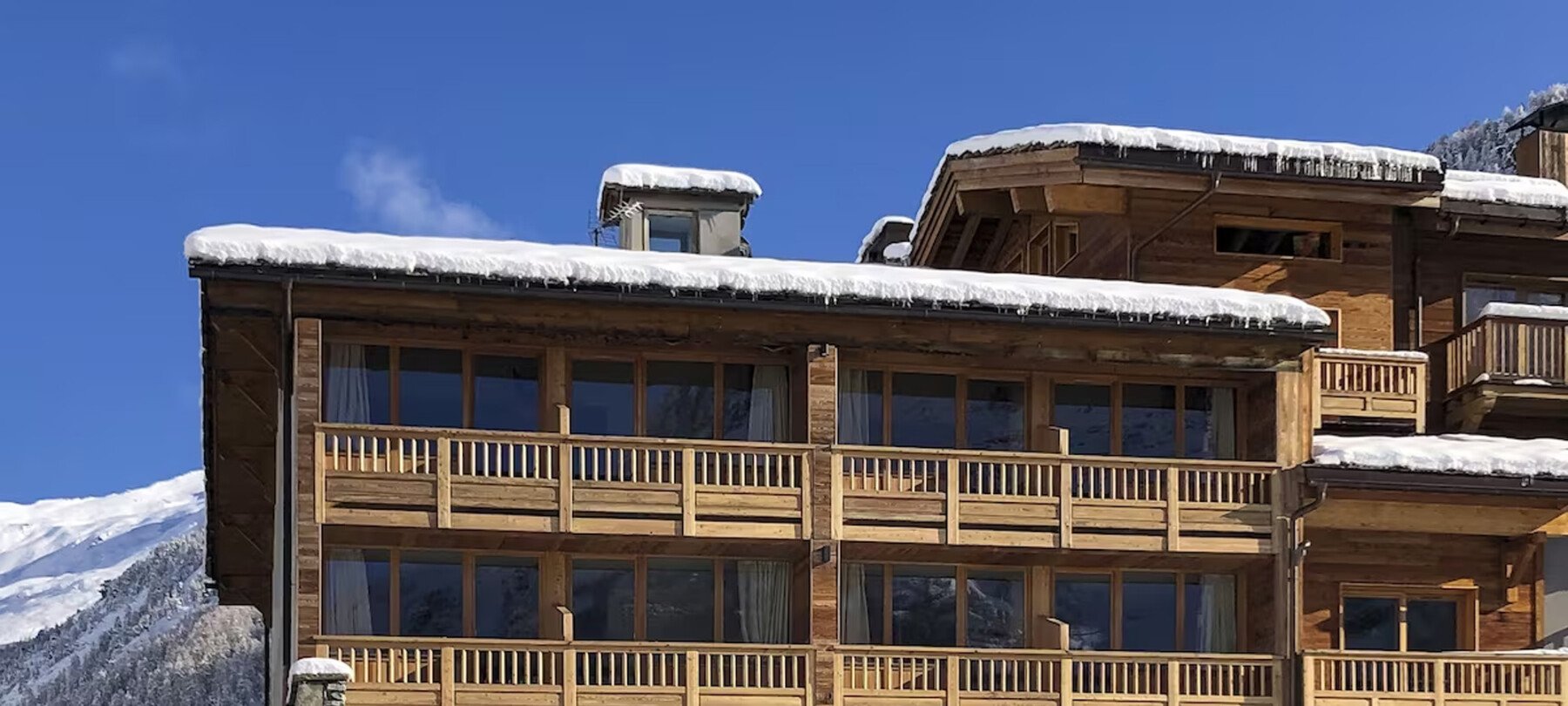 Hotel Ski Lodge Exterior