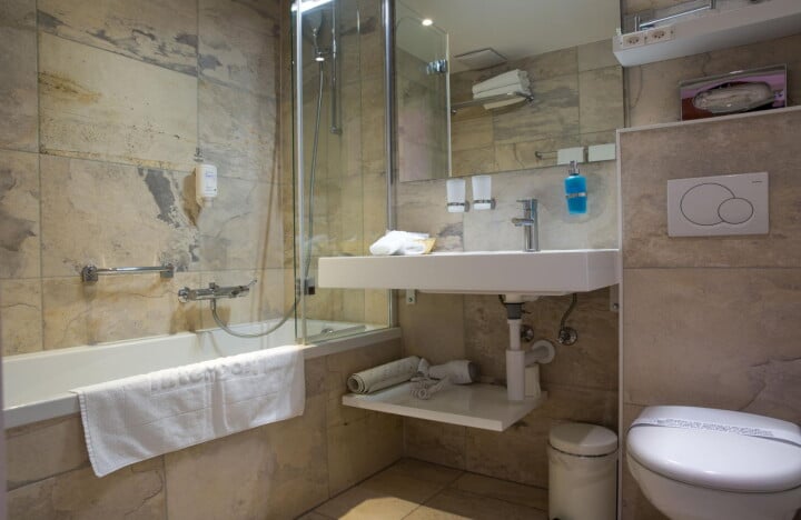 Hotel Helvetia Intergolf - Crans-Montana