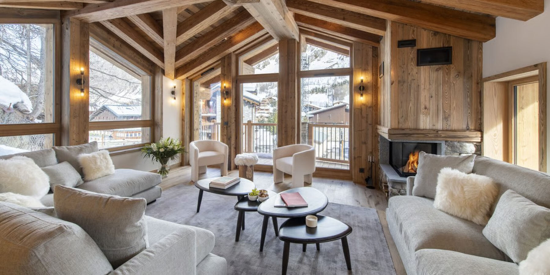 chalet-1850-hero
