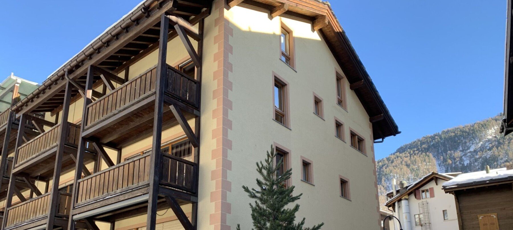 Kern Peak Exterior