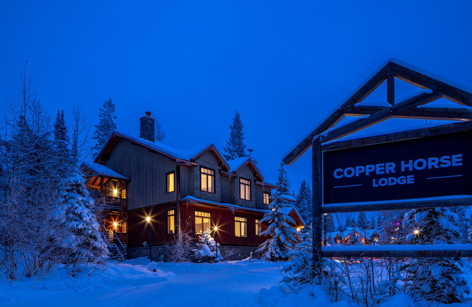 Copper Horse Lodge Exterior