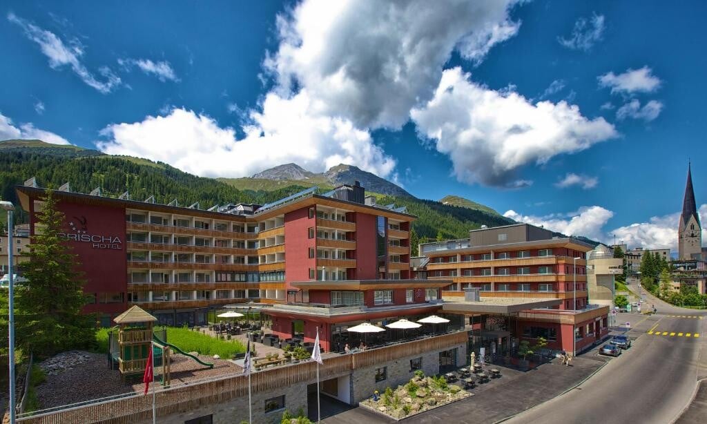 Hotel Grischa Exterior (2)