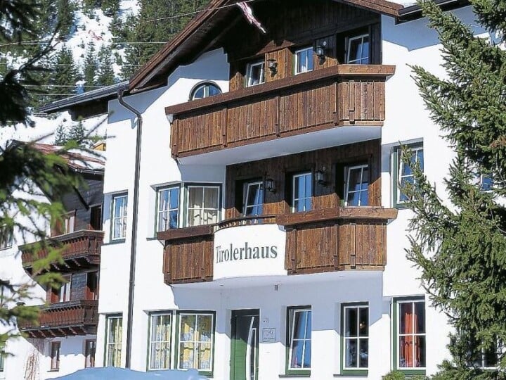 Pension Tirolerhaus Exterior